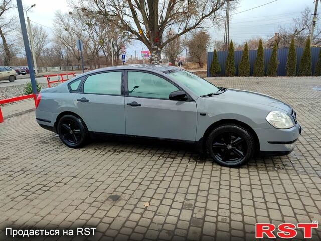 Серый Ниссан Теана, объемом двигателя 2 л и пробегом 210 тыс. км за 6000 $, фото 2 на Automoto.ua