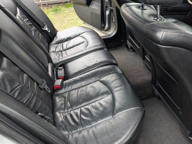 Сірий Ніссан Теана, об'ємом двигуна 3.5 л та пробігом 323 тис. км за 4000 $, фото 7 на Automoto.ua