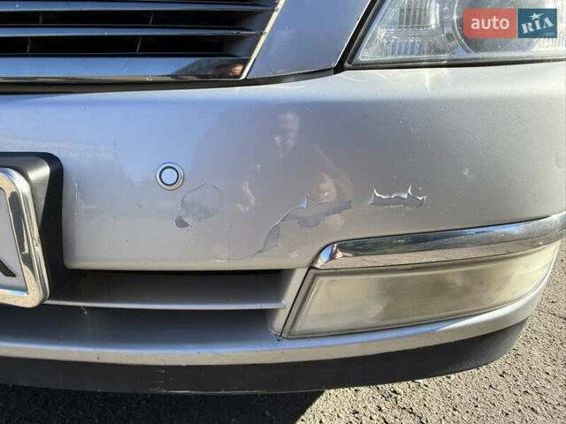 Сірий Ніссан Теана, об'ємом двигуна 3.5 л та пробігом 200 тис. км за 5500 $, фото 41 на Automoto.ua