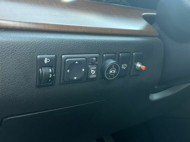 Серый Ниссан Теана, объемом двигателя 2.3 л и пробегом 242 тыс. км за 3800 $, фото 12 на Automoto.ua