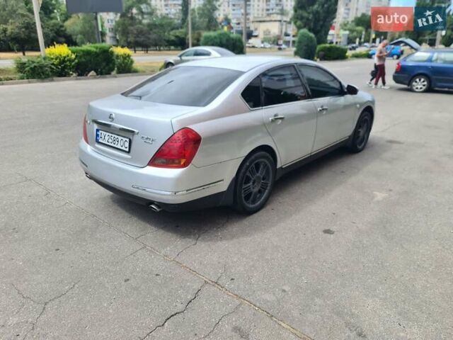 Серый Ниссан Теана, объемом двигателя 2.3 л и пробегом 197 тыс. км за 6600 $, фото 5 на Automoto.ua