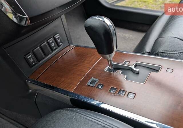 Серый Ниссан Теана, объемом двигателя 3.5 л и пробегом 323 тыс. км за 4000 $, фото 11 на Automoto.ua