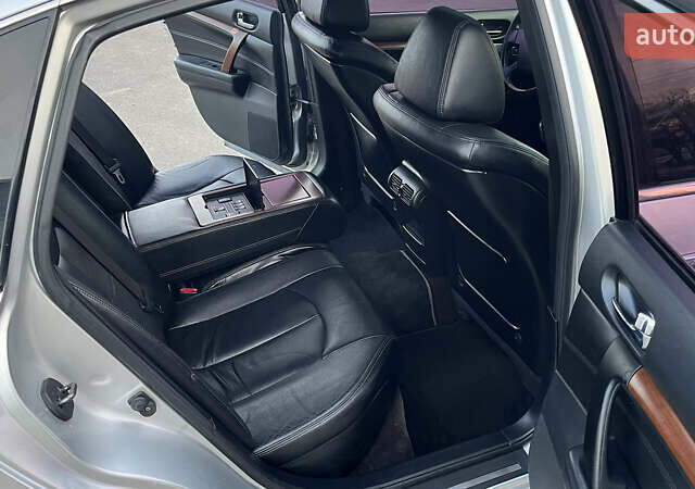 Серый Ниссан Теана, объемом двигателя 3.5 л и пробегом 350 тыс. км за 5700 $, фото 11 на Automoto.ua