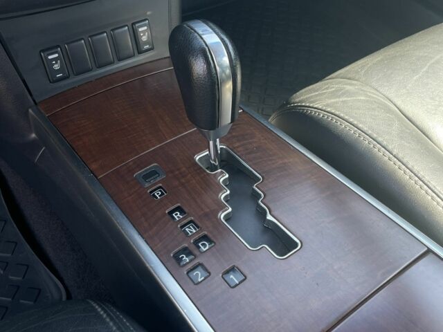 Серый Ниссан Теана, объемом двигателя 2.3 л и пробегом 242 тыс. км за 3800 $, фото 4 на Automoto.ua