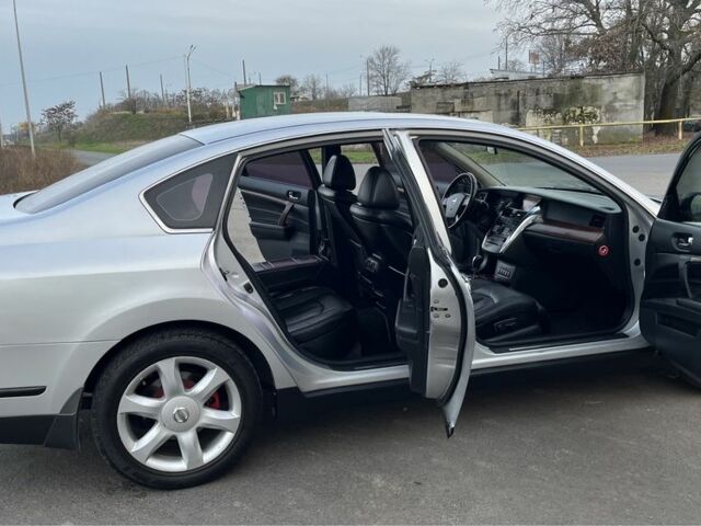 Серый Ниссан Теана, объемом двигателя 3.5 л и пробегом 332 тыс. км за 5700 $, фото 10 на Automoto.ua