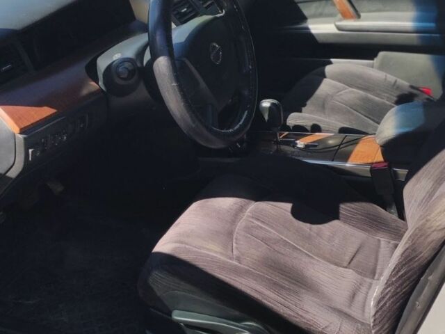 Серый Ниссан Теана, объемом двигателя 2.3 л и пробегом 271 тыс. км за 6000 $, фото 2 на Automoto.ua