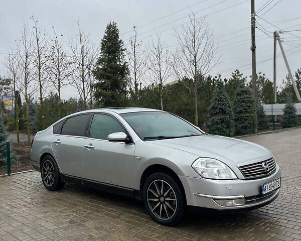 Серый Ниссан Теана, объемом двигателя 2.35 л и пробегом 382 тыс. км за 4500 $, фото 3 на Automoto.ua