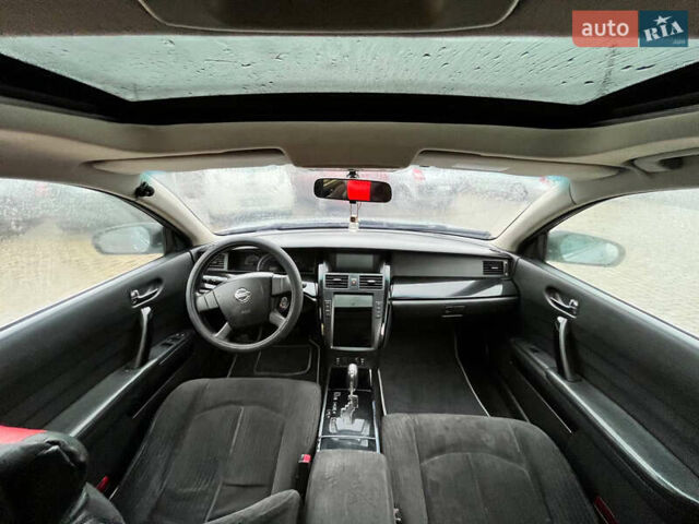 Серый Ниссан Теана, объемом двигателя 2.35 л и пробегом 382 тыс. км за 4500 $, фото 10 на Automoto.ua