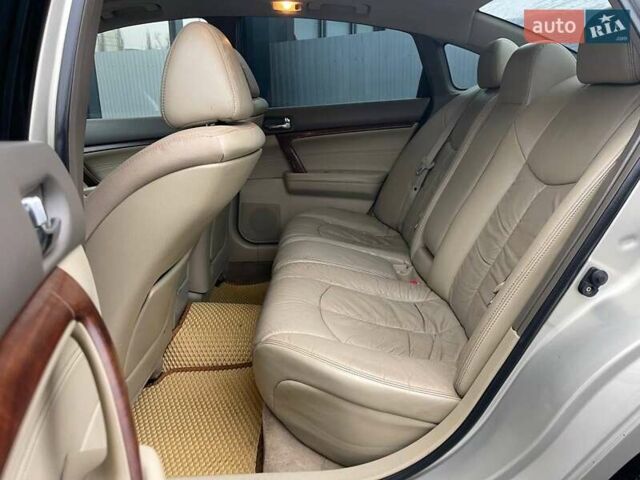 Серый Ниссан Теана, объемом двигателя 2.35 л и пробегом 301 тыс. км за 4990 $, фото 9 на Automoto.ua