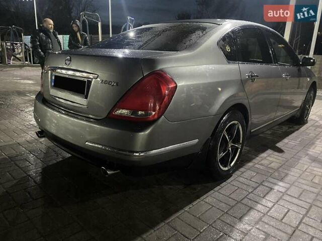 Серый Ниссан Теана, объемом двигателя 2 л и пробегом 283 тыс. км за 6000 $, фото 5 на Automoto.ua