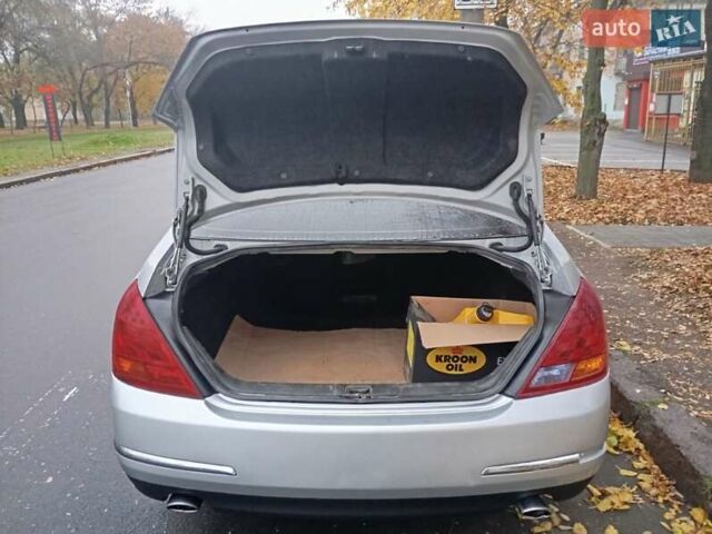 Сірий Ніссан Теана, об'ємом двигуна 2.35 л та пробігом 270 тис. км за 4800 $, фото 10 на Automoto.ua