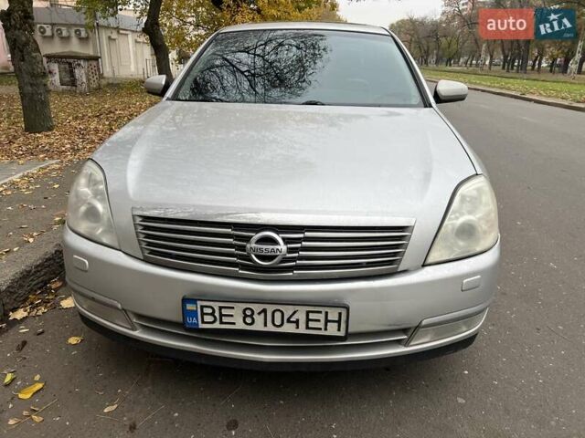 Сірий Ніссан Теана, об'ємом двигуна 2.35 л та пробігом 270 тис. км за 4800 $, фото 2 на Automoto.ua