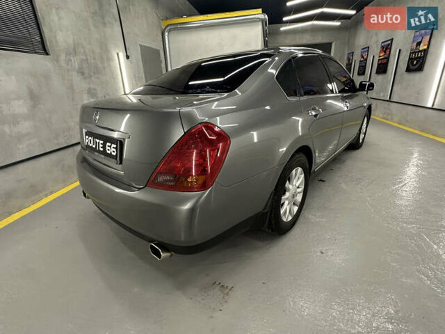 Сірий Ніссан Теана, об'ємом двигуна 0 л та пробігом 247 тис. км за 5990 $, фото 9 на Automoto.ua