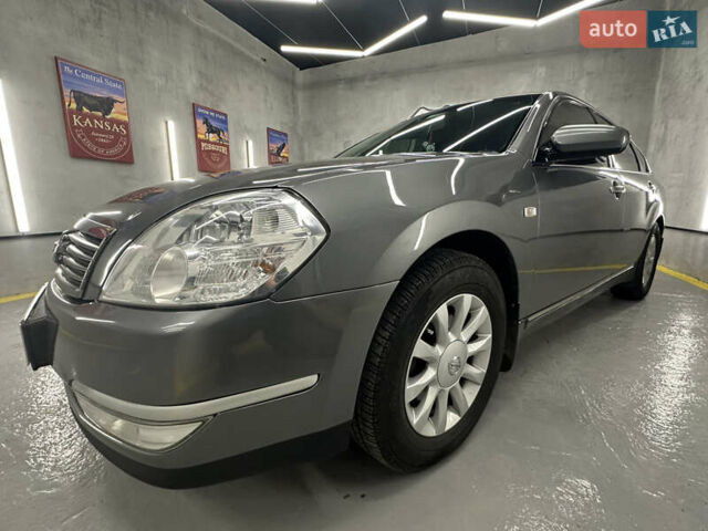 Сірий Ніссан Теана, об'ємом двигуна 0 л та пробігом 247 тис. км за 5990 $, фото 3 на Automoto.ua