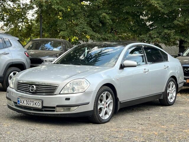 Серый Ниссан Теана, объемом двигателя 3.5 л и пробегом 411 тыс. км за 5300 $, фото 1 на Automoto.ua