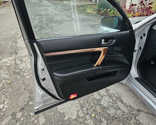 Ниссан Теана 2007 в Запорожье на Automoto.ua Серый Ниссан Теана, объемом двигателя 2.4 л и пробегом 220 тыс. км за 5000 $, фото 13 на Automoto.ua