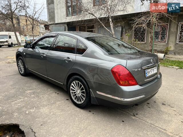 Сірий Ніссан Теана, об'ємом двигуна 2.35 л та пробігом 284 тис. км за 5700 $, фото 4 на Automoto.ua