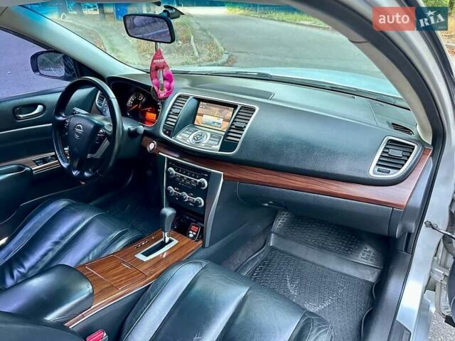 Серый Ниссан Теана, объемом двигателя 2.5 л и пробегом 307 тыс. км за 6599 $, фото 16 на Automoto.ua