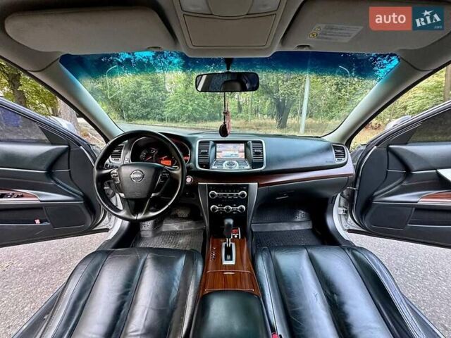 Серый Ниссан Теана, объемом двигателя 2.5 л и пробегом 307 тыс. км за 6599 $, фото 15 на Automoto.ua