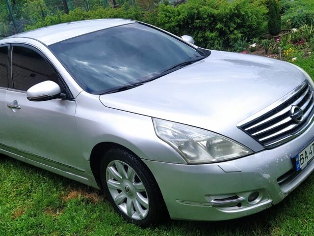 Серый Ниссан Теана, объемом двигателя 0 л и пробегом 317 тыс. км за 5500 $, фото 14 на Automoto.ua