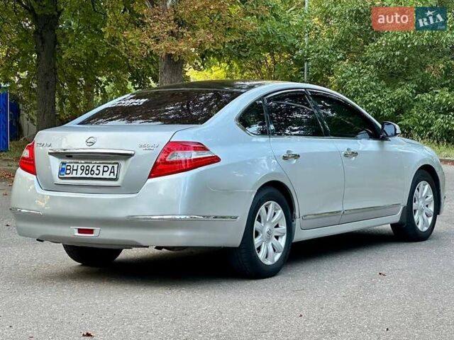 Серый Ниссан Теана, объемом двигателя 2.5 л и пробегом 307 тыс. км за 6599 $, фото 11 на Automoto.ua