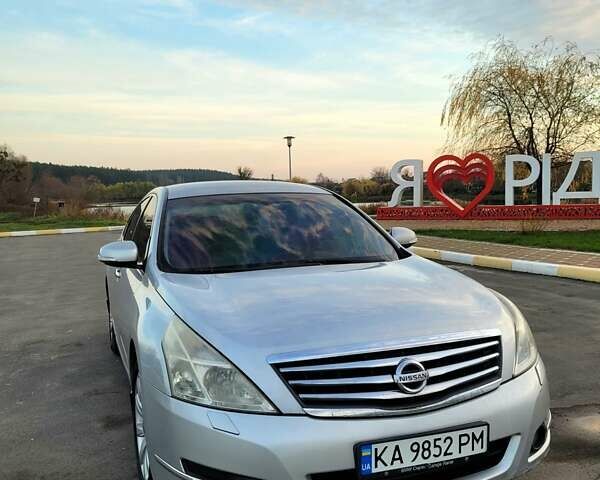 Серый Ниссан Теана, объемом двигателя 2.5 л и пробегом 282 тыс. км за 7900 $, фото 5 на Automoto.ua