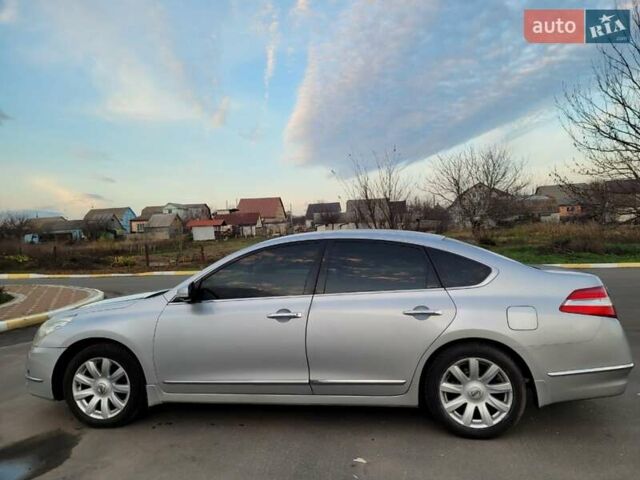 Серый Ниссан Теана, объемом двигателя 2.5 л и пробегом 282 тыс. км за 7900 $, фото 31 на Automoto.ua