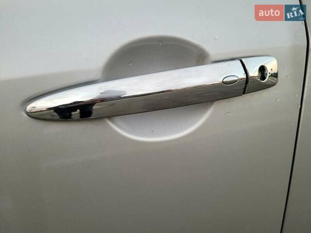 Серый Ниссан Теана, объемом двигателя 2.5 л и пробегом 282 тыс. км за 7900 $, фото 22 на Automoto.ua