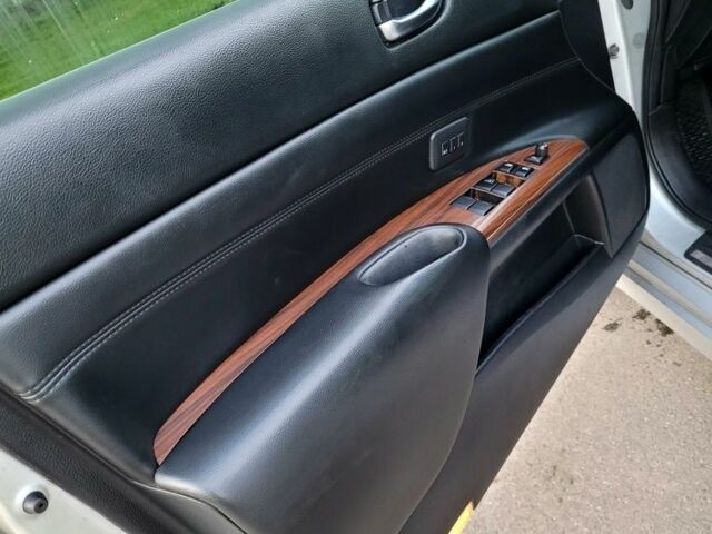 Серый Ниссан Теана, объемом двигателя 2.5 л и пробегом 282 тыс. км за 7900 $, фото 10 на Automoto.ua