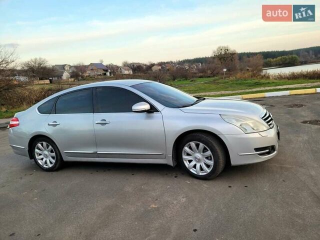 Серый Ниссан Теана, объемом двигателя 2.5 л и пробегом 282 тыс. км за 7900 $, фото 32 на Automoto.ua