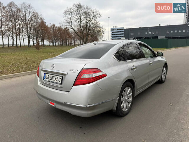 Серый Ниссан Теана, объемом двигателя 2.5 л и пробегом 275 тыс. км за 5999 $, фото 3 на Automoto.ua