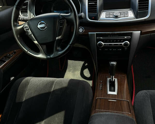 Серый Ниссан Теана, объемом двигателя 2.5 л и пробегом 235 тыс. км за 6999 $, фото 4 на Automoto.ua