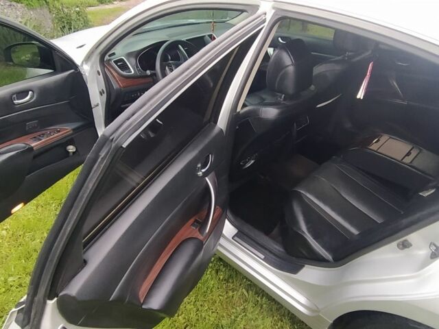 Серый Ниссан Теана, объемом двигателя 0 л и пробегом 317 тыс. км за 5500 $, фото 12 на Automoto.ua