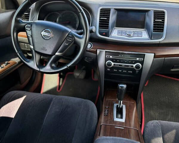 Сірий Ніссан Теана, об'ємом двигуна 2.5 л та пробігом 235 тис. км за 6900 $, фото 5 на Automoto.ua