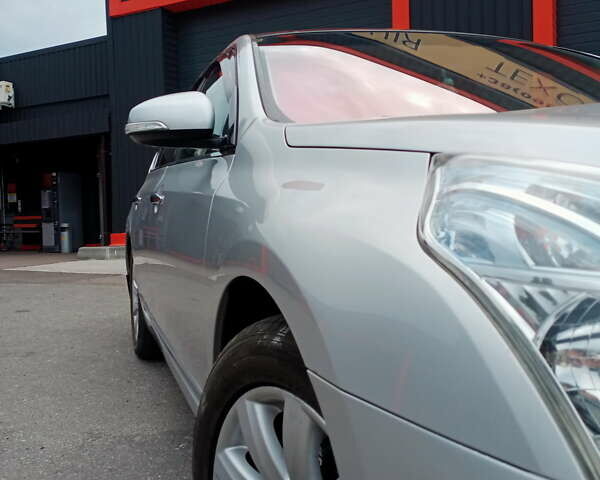 Серый Ниссан Теана, объемом двигателя 3.5 л и пробегом 241 тыс. км за 7000 $, фото 7 на Automoto.ua