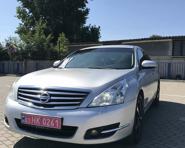 Серый Ниссан Теана, объемом двигателя 2.5 л и пробегом 206 тыс. км за 6200 $, фото 26 на Automoto.ua