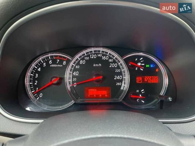 Сірий Ніссан Теана, об'ємом двигуна 3.5 л та пробігом 224 тис. км за 8490 $, фото 15 на Automoto.ua
