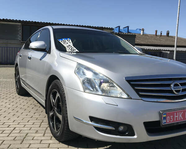 Серый Ниссан Теана, объемом двигателя 2.5 л и пробегом 206 тыс. км за 6200 $, фото 23 на Automoto.ua