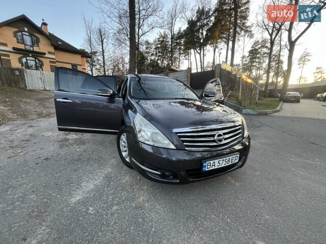 Серый Ниссан Теана, объемом двигателя 2.5 л и пробегом 208 тыс. км за 7000 $, фото 9 на Automoto.ua
