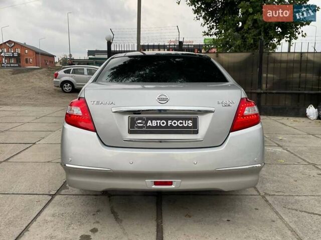 Сірий Ніссан Теана, об'ємом двигуна 3.5 л та пробігом 224 тис. км за 8490 $, фото 5 на Automoto.ua