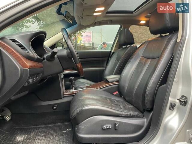 Серый Ниссан Теана, объемом двигателя 3.5 л и пробегом 224 тыс. км за 7490 $, фото 8 на Automoto.ua