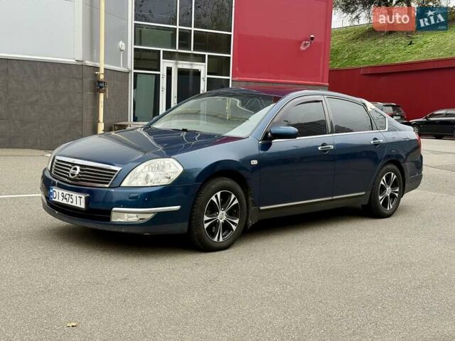Синий Ниссан Теана, объемом двигателя 2.35 л и пробегом 280 тыс. км за 3300 $, фото 9 на Automoto.ua