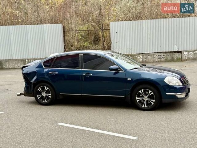 Синий Ниссан Теана, объемом двигателя 2.35 л и пробегом 280 тыс. км за 3300 $, фото 2 на Automoto.ua