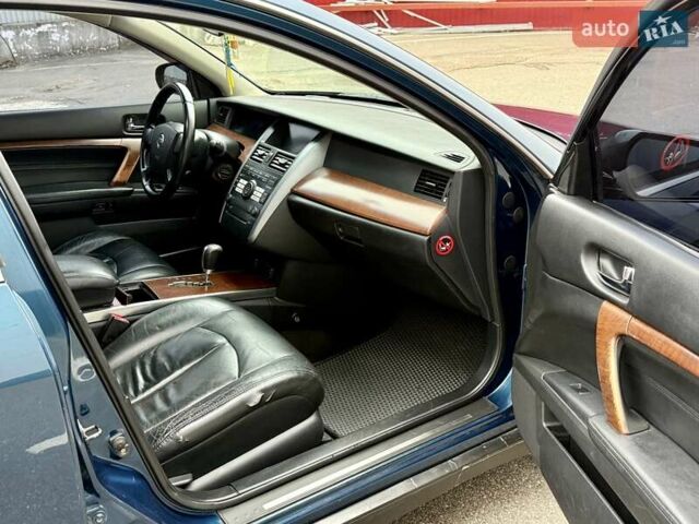 Синий Ниссан Теана, объемом двигателя 2.35 л и пробегом 280 тыс. км за 3300 $, фото 14 на Automoto.ua
