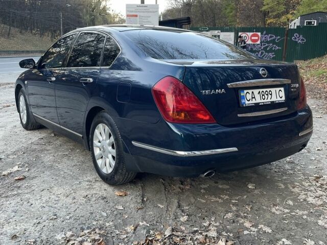 Синий Ниссан Теана, объемом двигателя 2.3 л и пробегом 278 тыс. км за 5100 $, фото 6 на Automoto.ua
