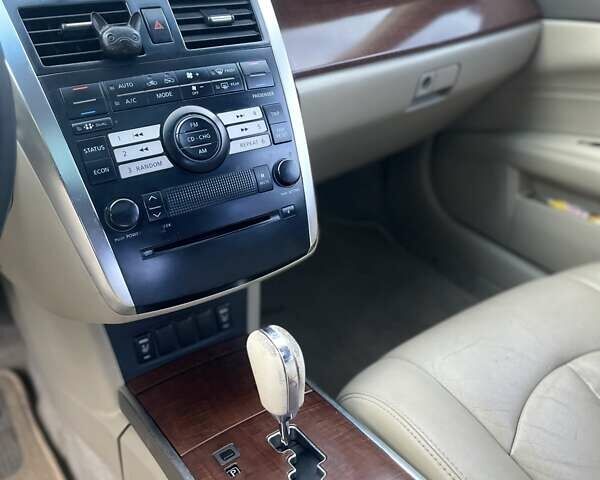 Синий Ниссан Теана, объемом двигателя 2.3 л и пробегом 250 тыс. км за 5700 $, фото 14 на Automoto.ua