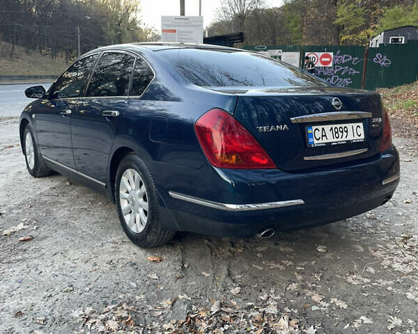 Синий Ниссан Теана, объемом двигателя 2.3 л и пробегом 278 тыс. км за 5100 $, фото 7 на Automoto.ua