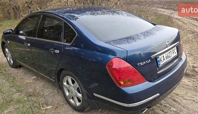 Синий Ниссан Теана, объемом двигателя 3.5 л и пробегом 132 тыс. км за 8500 $, фото 8 на Automoto.ua