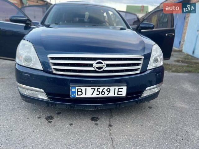Синий Ниссан Теана, объемом двигателя 2.3 л и пробегом 250 тыс. км за 5700 $, фото 1 на Automoto.ua