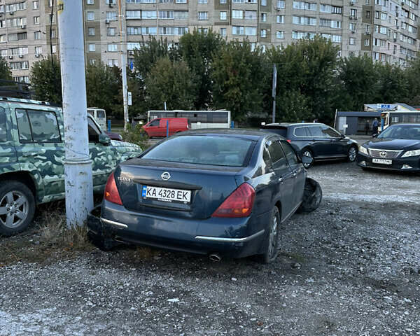 Ниссан Теана 2007 в Киеве на Automoto.ua Синий Ниссан Теана, объемом двигателя 2.35 л и пробегом 228 тыс. км за 2900 $, фото 6 на Automoto.ua